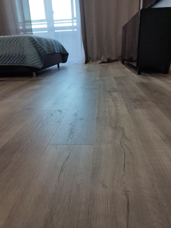 Кварцевый ламинат Fargo Комфорт Дуб Урбан 81996